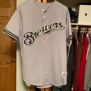 Majestic large Milwaukee Brewers jersey.